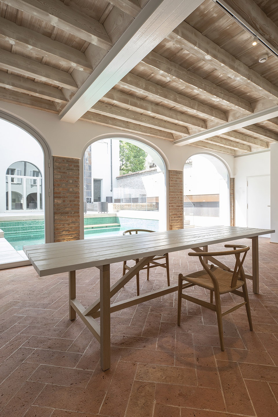 曼图亚 CV 之家-5