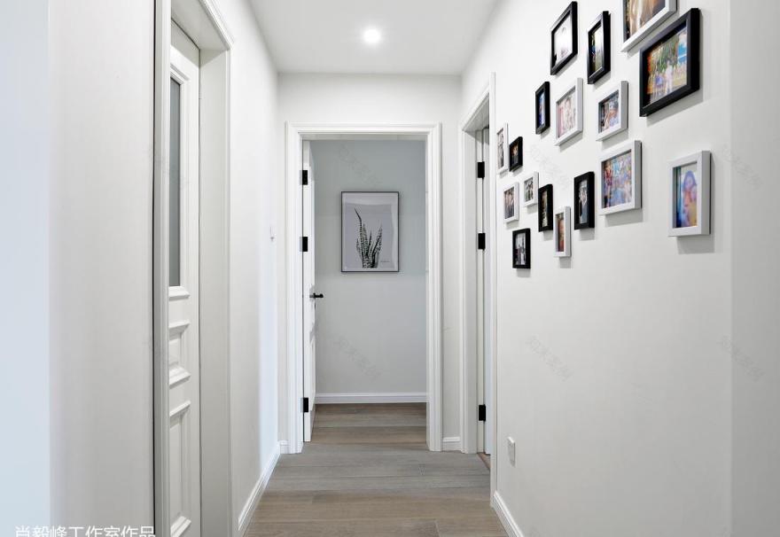 温馨北欧风,家庭娱乐室与工作区的完美融合-25