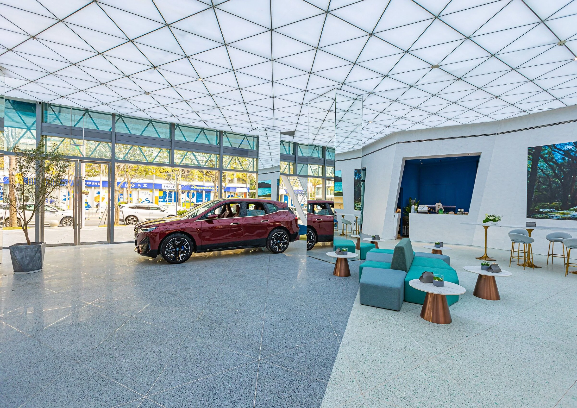 BMW i 展厅丨中国深圳丨SODA architects-38