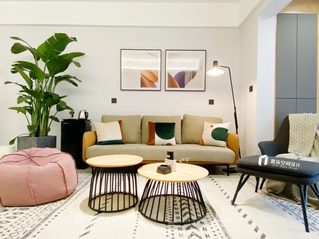 大学新生的现代生活容器-8