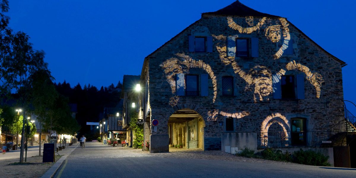 Cœur de village de Najac - CoCo architectureCoCo architecture-1