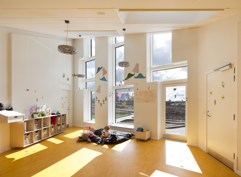 莱恩斯太阳堡幼儿园，丹麦 / 威卢克斯天窗 -44