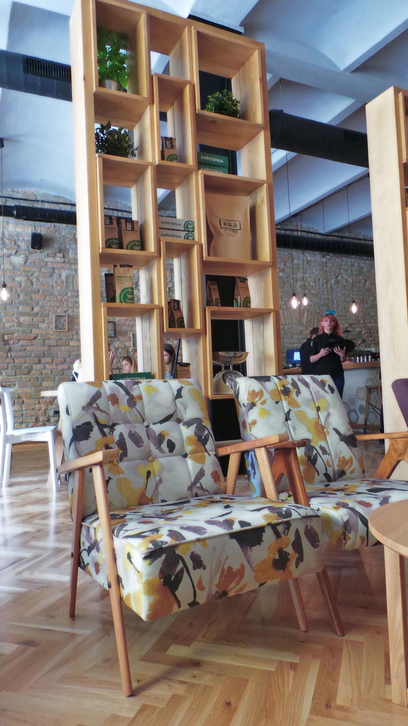 旧诺维萨德房屋改造咖啡馆丨埃及亚历山大丨Jelena Stanojević（建筑师）-16