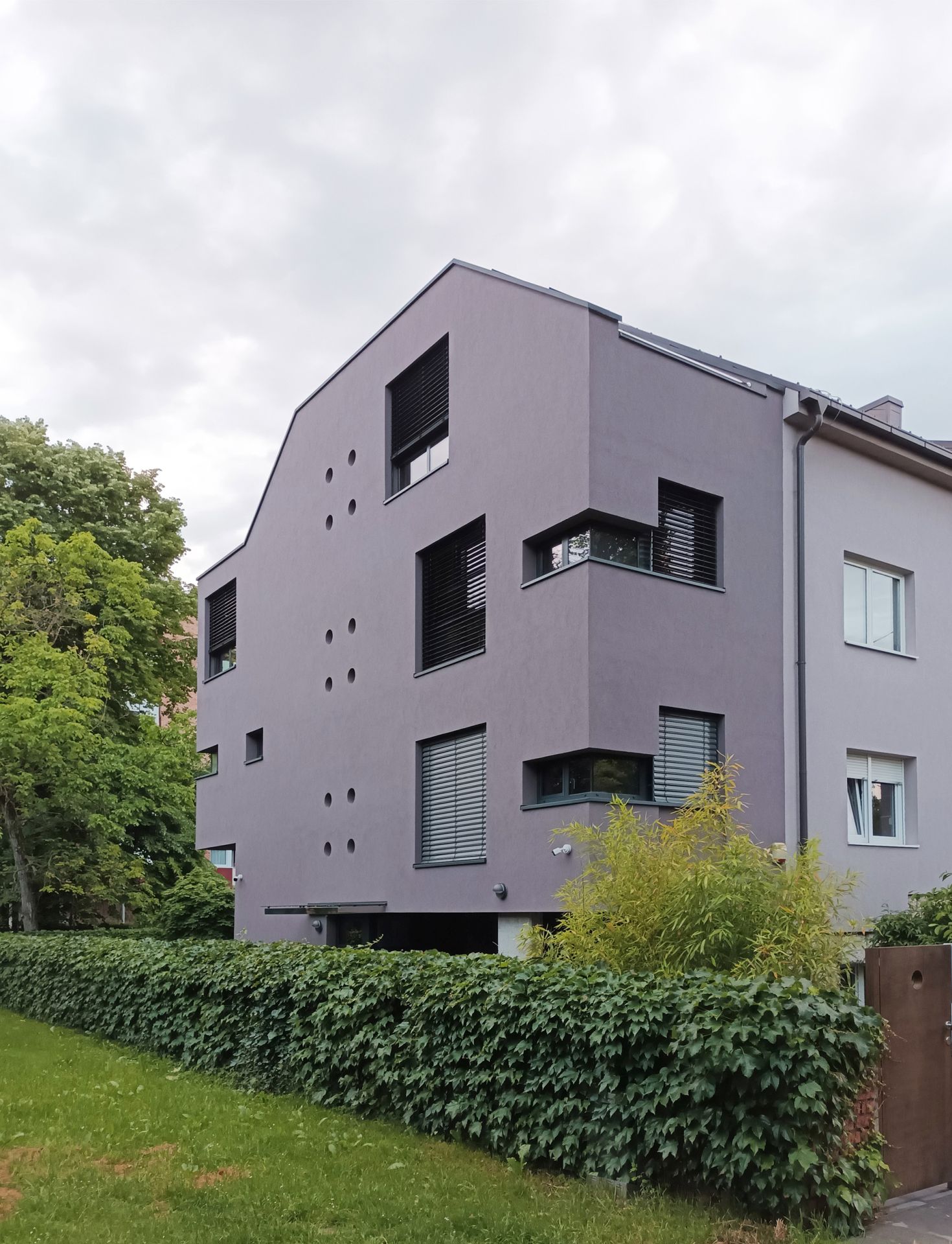 Uska kuća（窄屋）丨克罗地亚萨格勒布-17