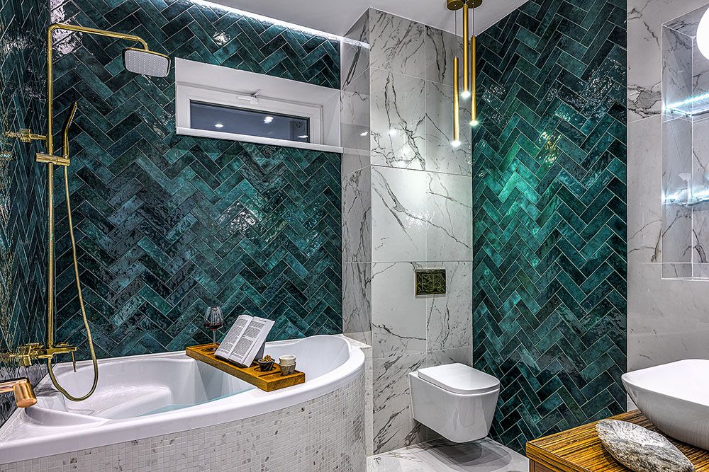 郊区浅色基调且有浓重色彩点缀的住宅室内设计丨俄罗斯莫斯科-24