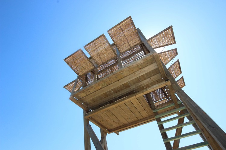 Tragata 临时木结构建筑-2