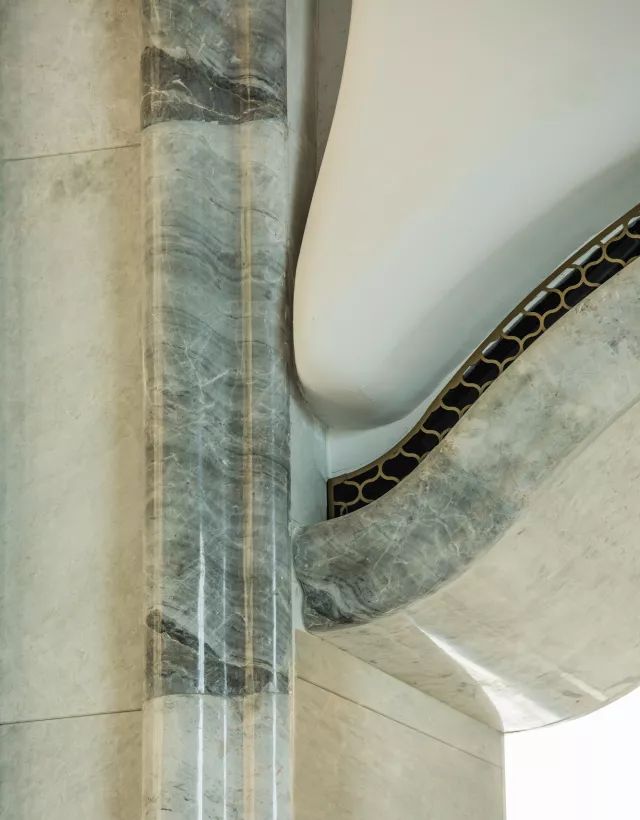 亚泰国际打造东方影都主题酒店-29