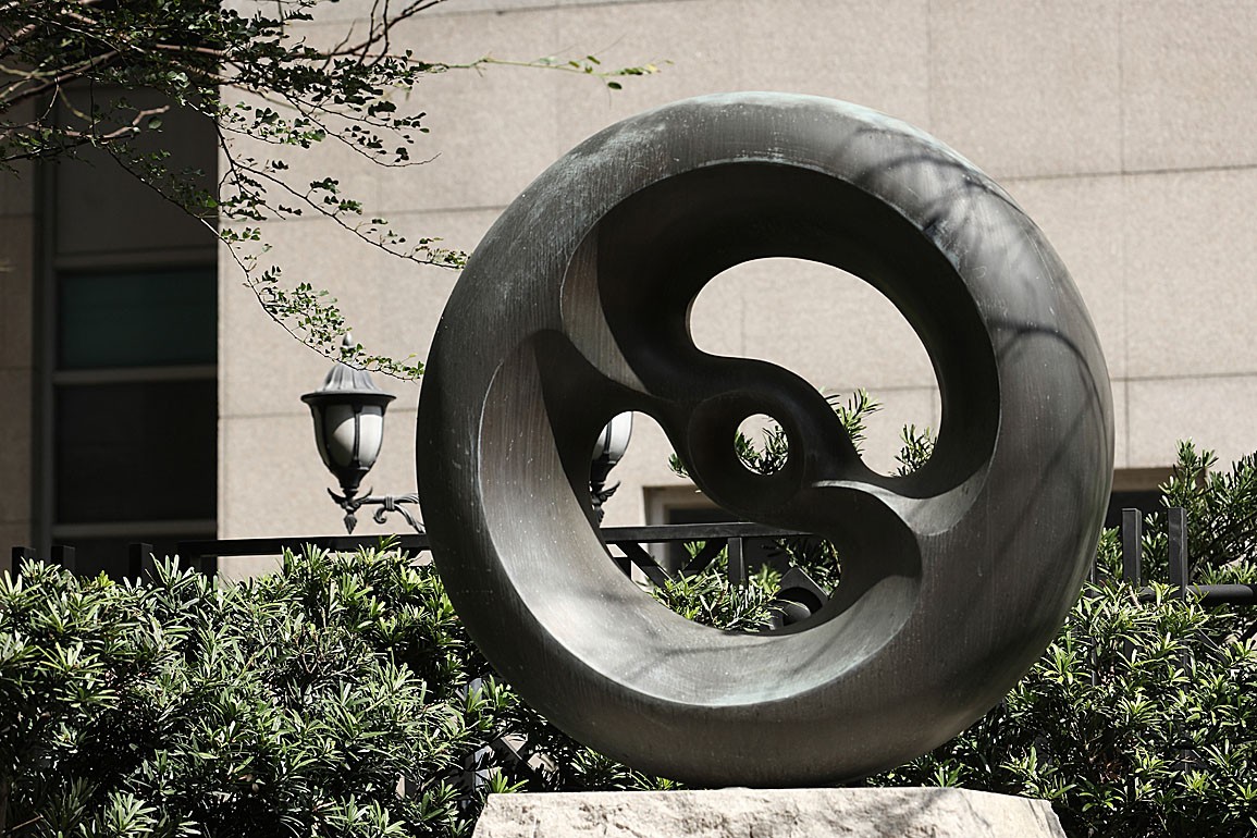  遠觀巍峨 細究深韻-0