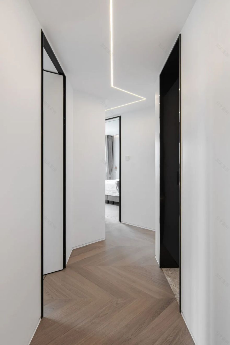 俯瞰千平草地,百年府邸之上的钻石大宅丨中国上海丨天马设计工作室-0