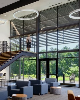 维吉尼亚州养老中心丨美国丨Bushman Dreyfus Architects