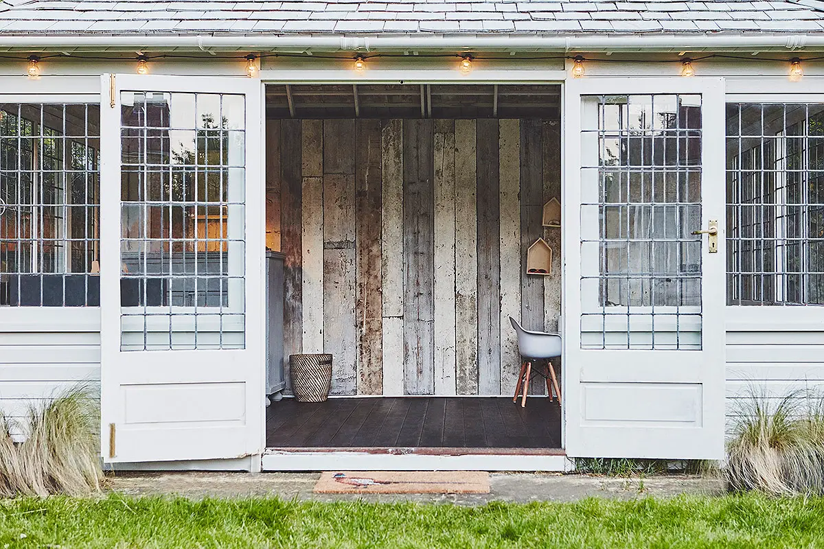 伦敦明亮当代风格别墅设计-34