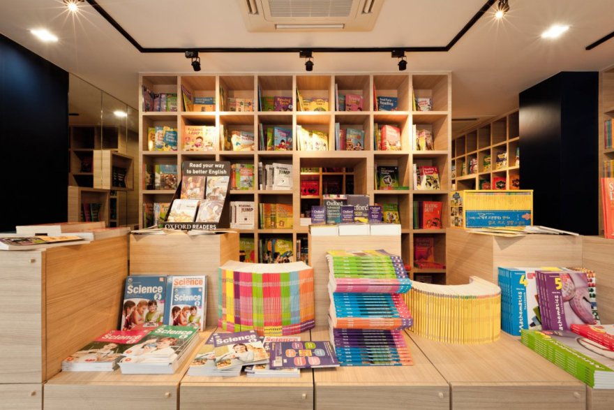 曼谷POR WOR书店设计-21