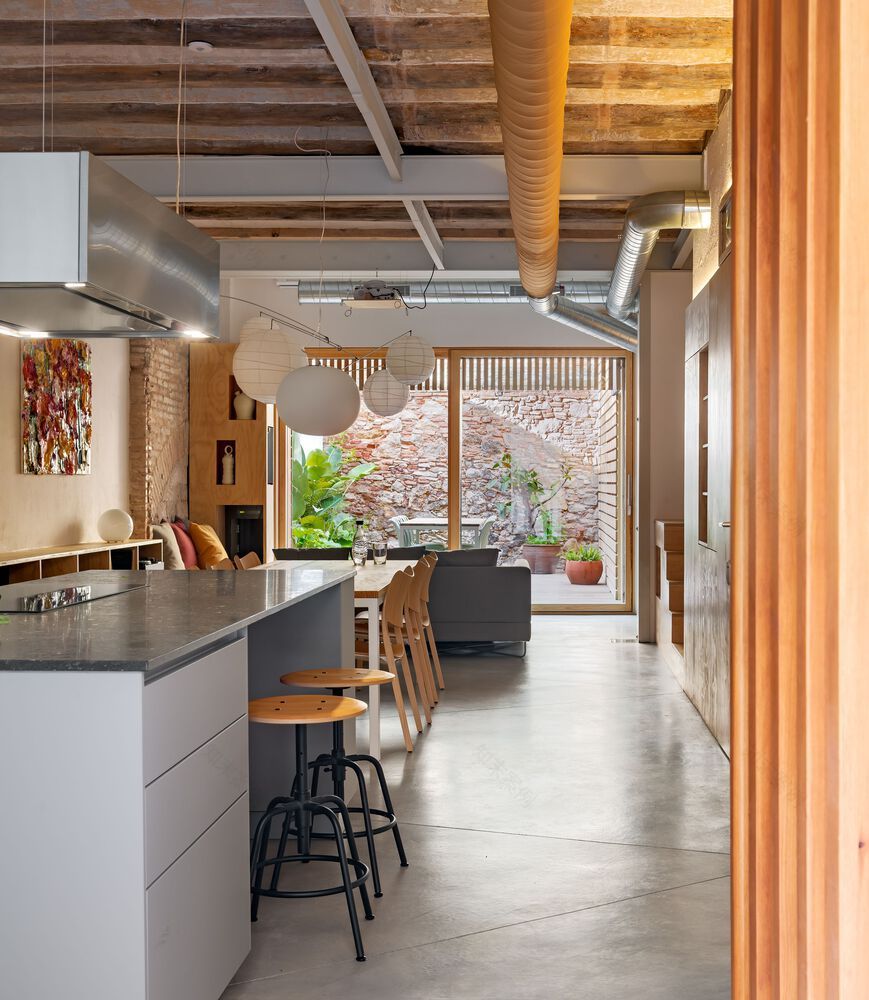 西班牙巴塞罗那 ShowPass 别墅丨Energiehaus Arquitectos-30