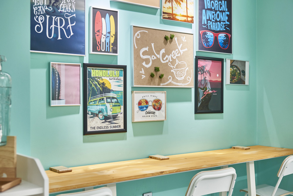 色彩斑斓的 20 平米咖啡厅 | 极简设计中的视觉冲击-14