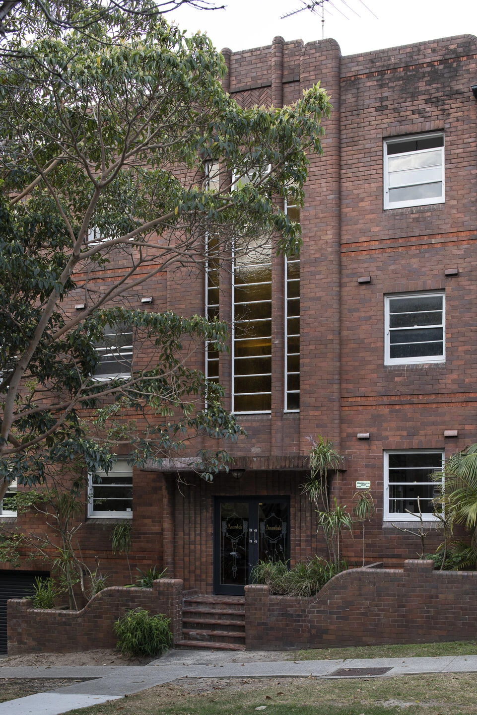 邦妮之家 · 充满活力的 Art Deco 风格公寓设计丨澳大利亚新南威尔士丨Custom Mad architecture + design-19