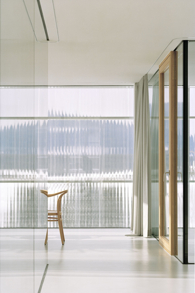 Old Artisanship Business is Remodeled to be Converted into a House Studio-10