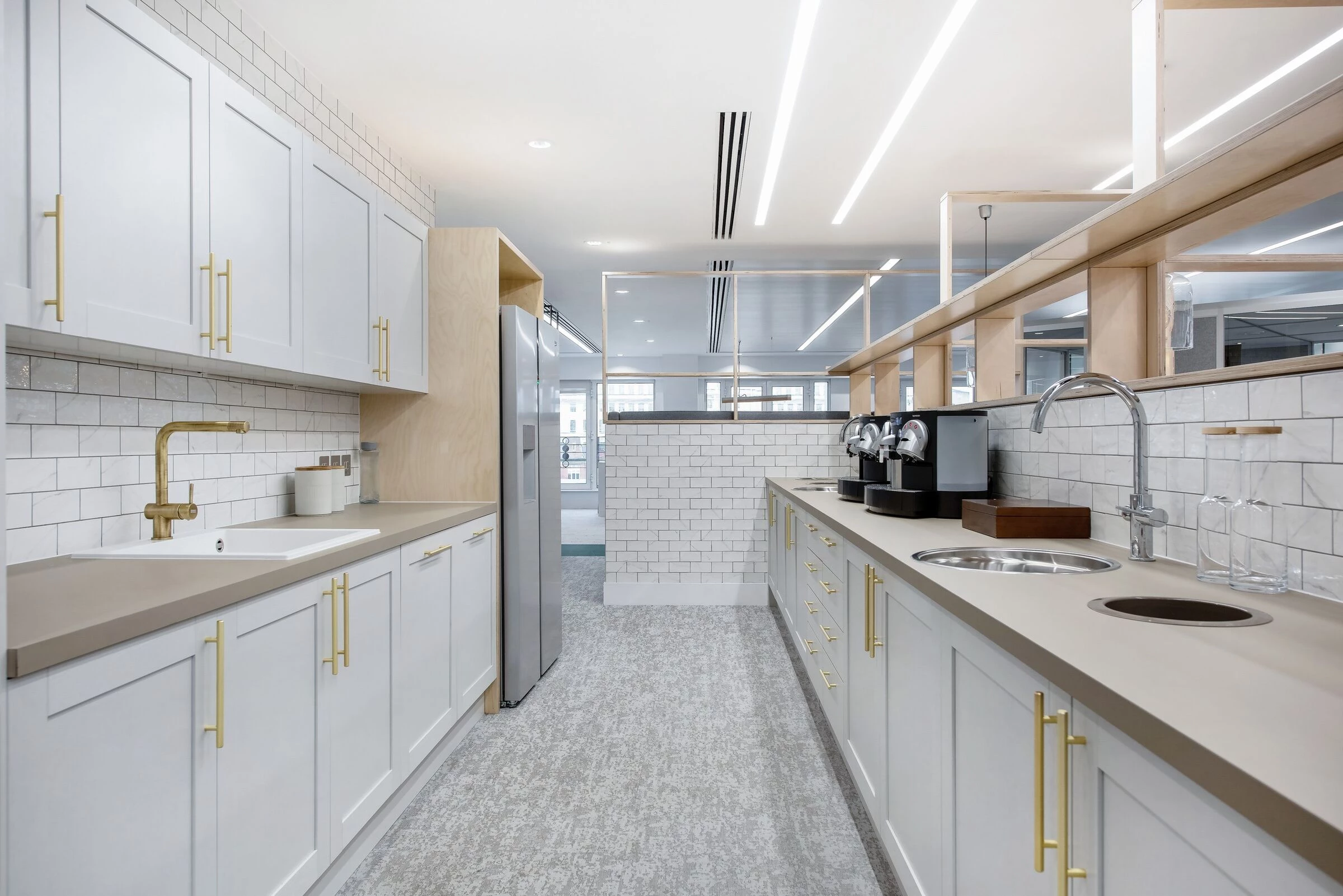 伦敦 EcoWorld 总部，灵动空间激发团队协作-34