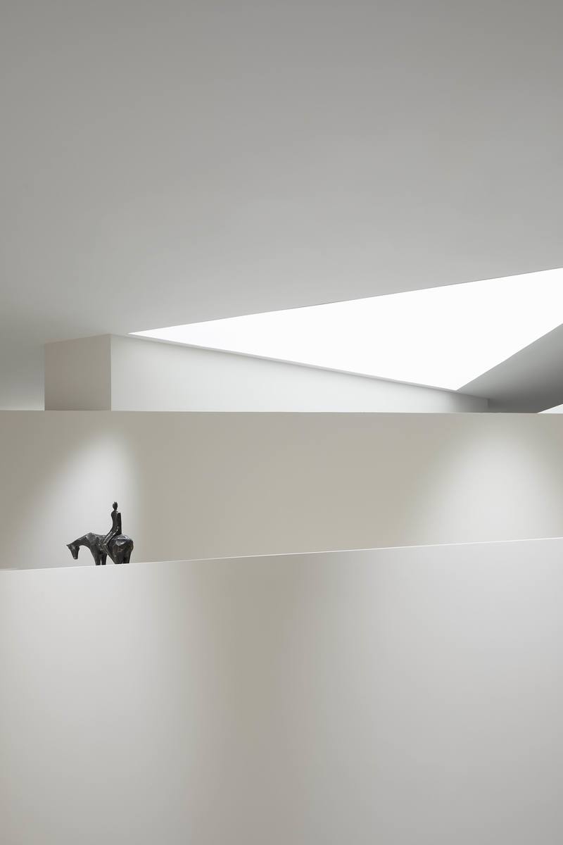 艺棠亚文饰界旗舰店 | 艺术与营销的完美空间-13