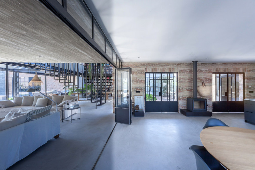 西班牙"Mouette 之家" | 融入环境的室内设计-35