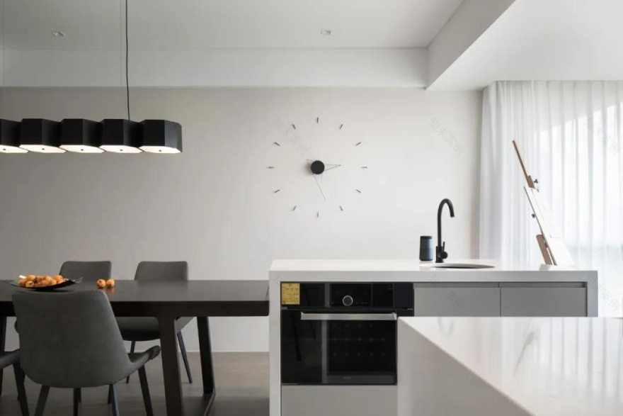 囍室 · 定制化婚房的温馨与实用丨中国上海丨无格(上海)设计咨询有限公司-29