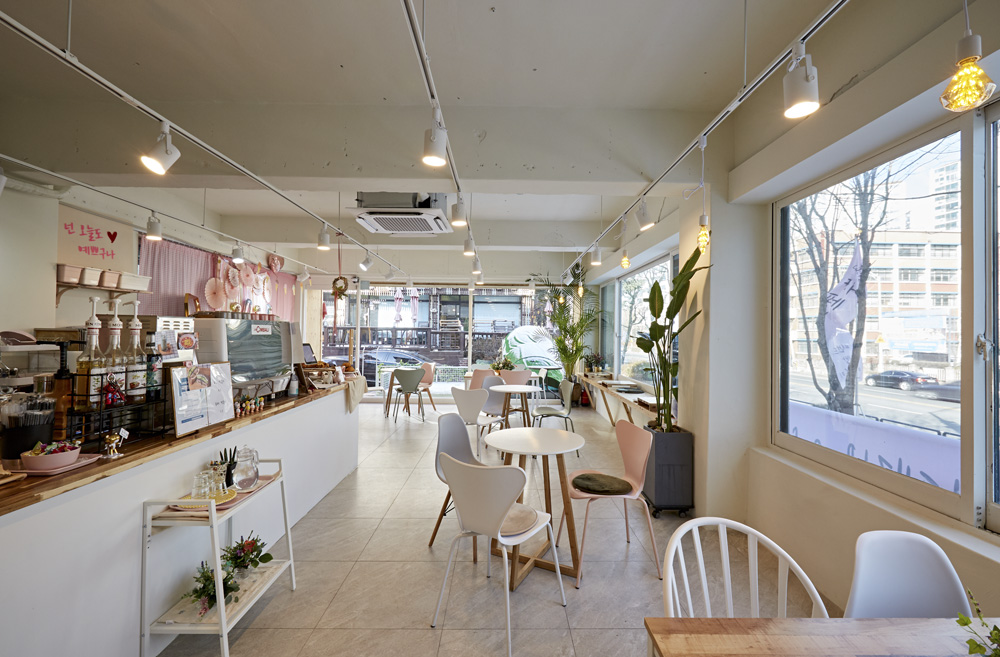 卡佩里奥 | 打造 25 平米精致咖啡厅的室内设计秘籍-7