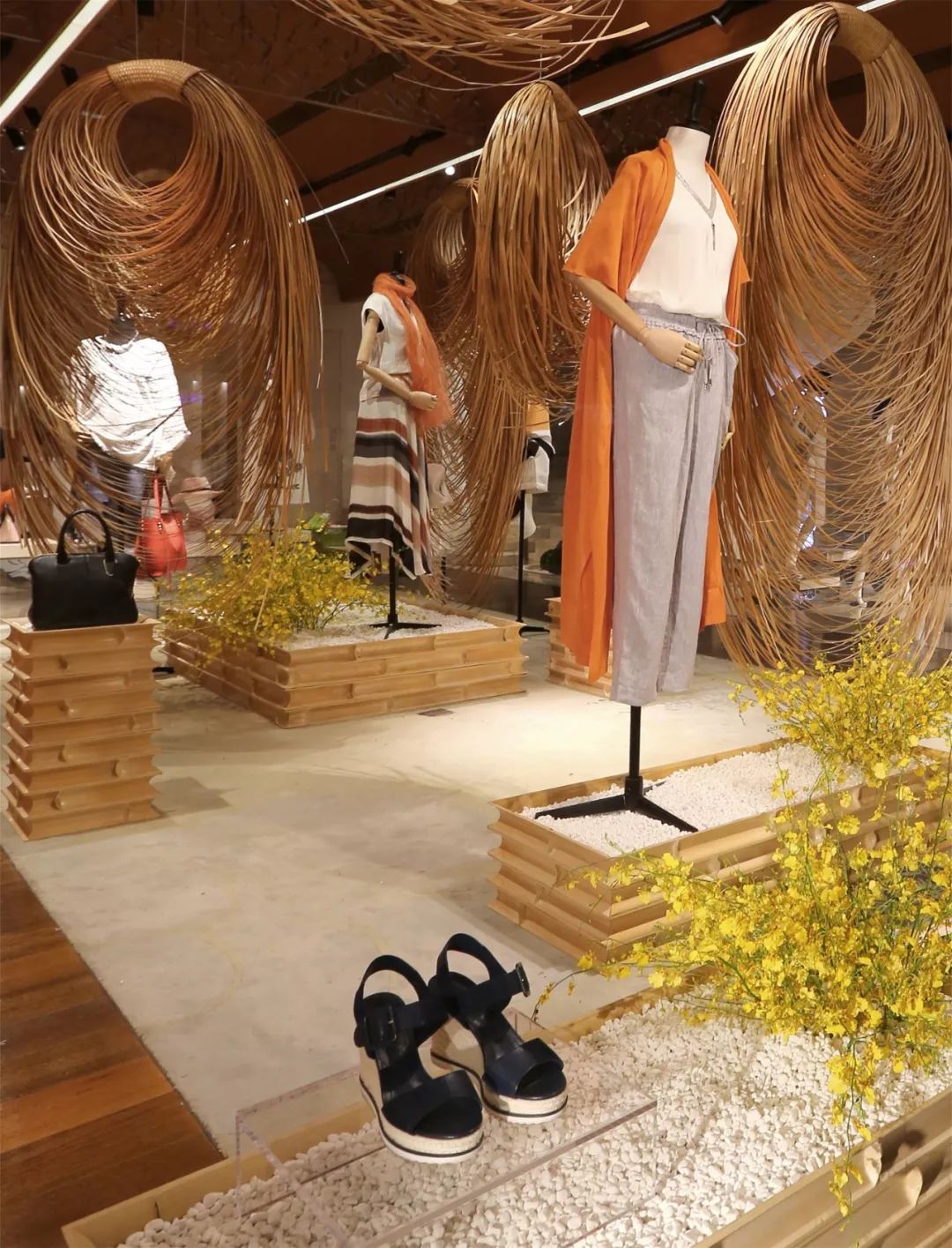 叶锦添美学影响下的跨界装置设计 | 竹与皮影的东方意蕴-17