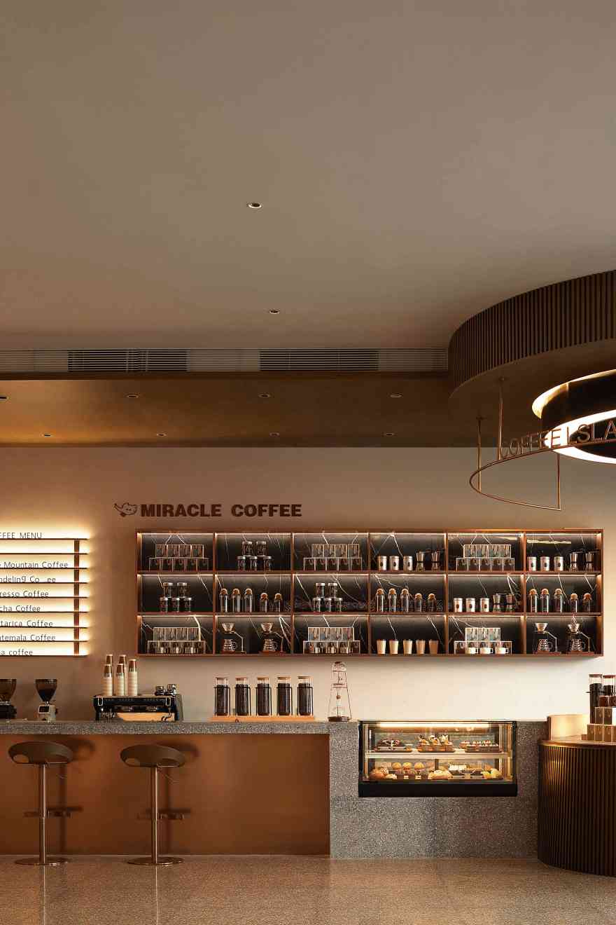 金茂碧桂园正荣府营销中心(大时代美学家·奇迹咖啡生活聚场)丨中国佛山丨PINKI品伊设计-0