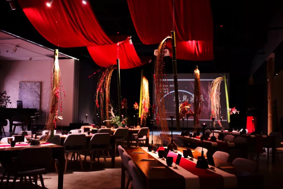 上海丰剧院 | 东方韵律，剪红裁金添烛西窗-15