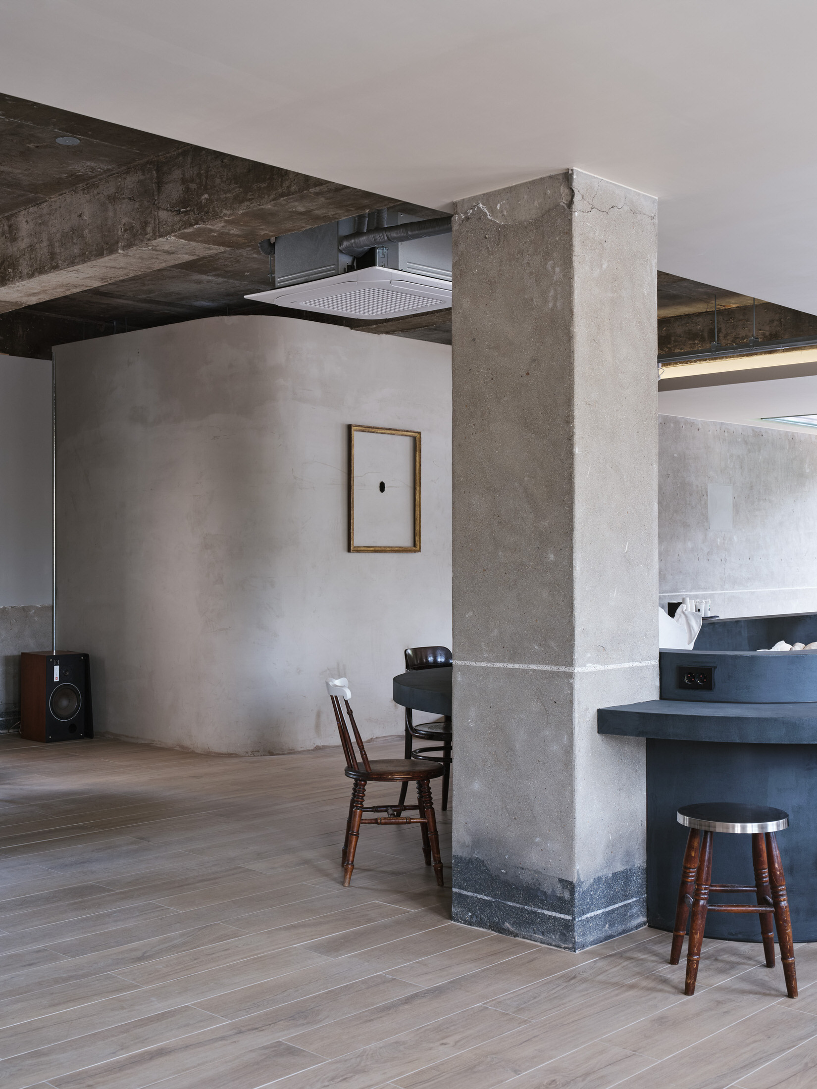 首尔欧式咖啡馆丨韩国首尔丨釜山 Design by 83-14