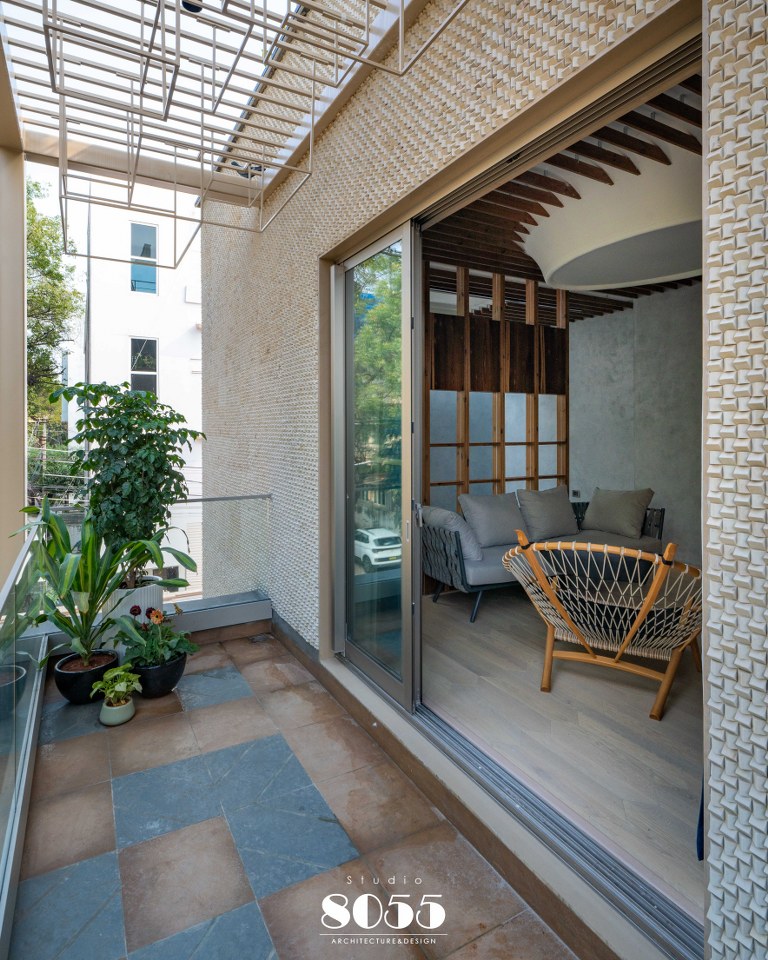 “Himadri”家庭别墅丨加纳丨studio8055-59