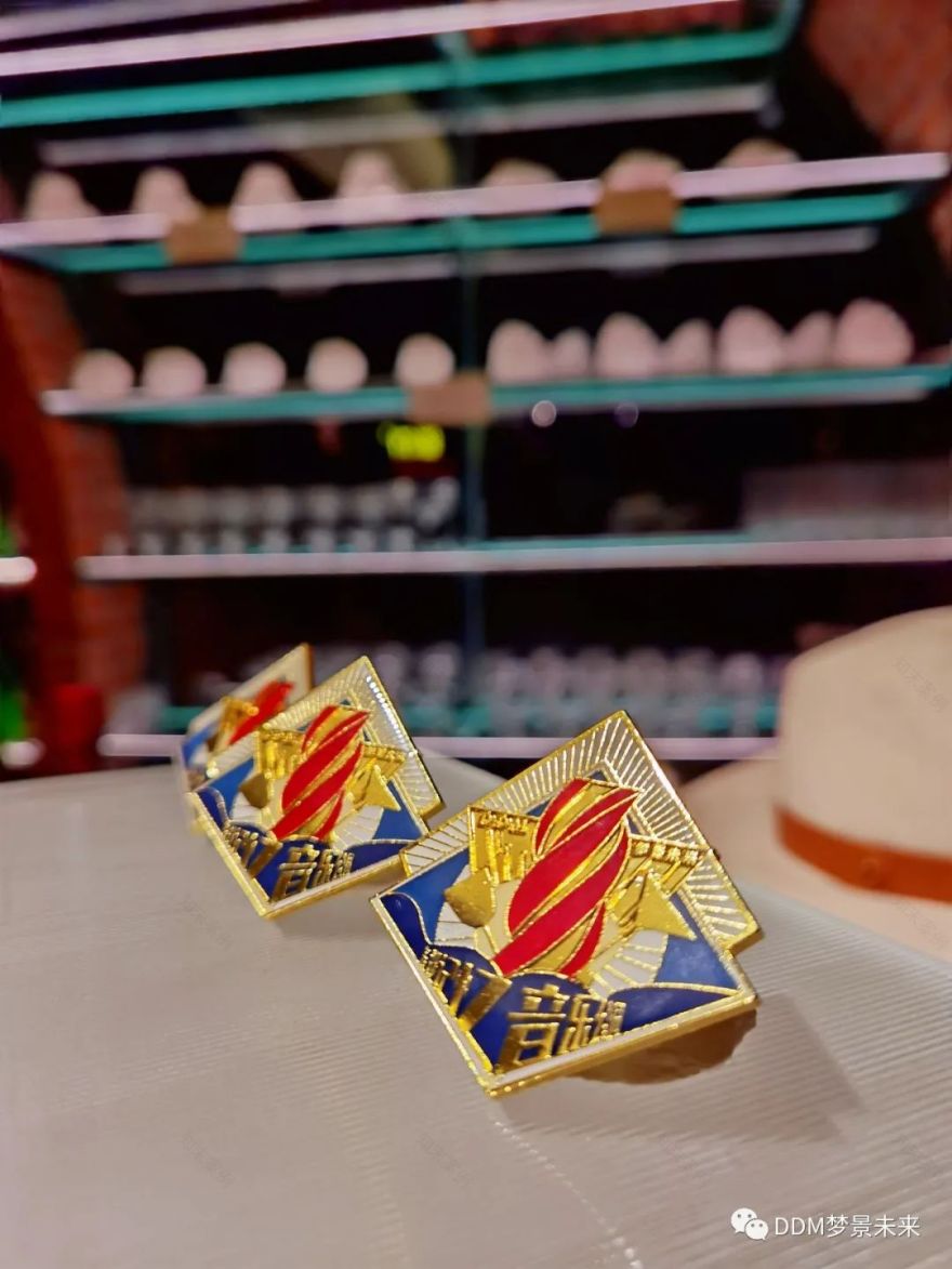 董小姐和马丁 · 成都城东公共艺术空间丨中国成都丨梦景未来,成都在行建筑设计事务所有限公司-24