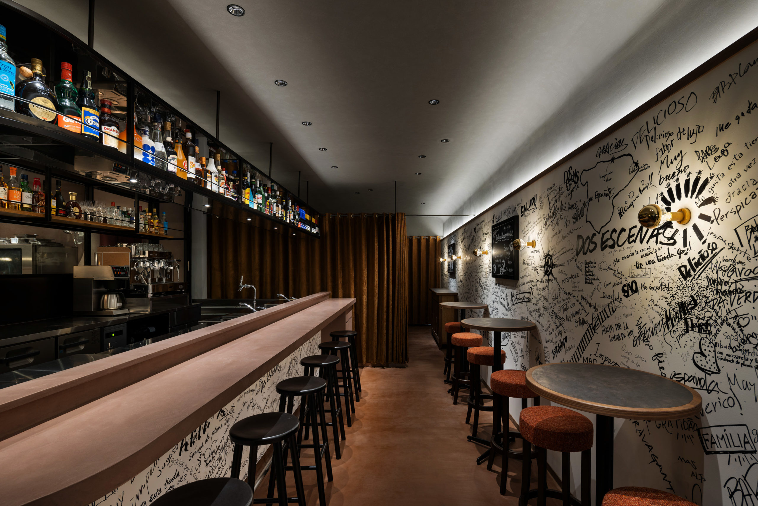 DOS ESCENAS | MASTERD-6