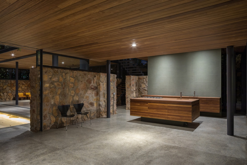 巴西 Labcity 设计工作室打造的原生态石墙住宅-19