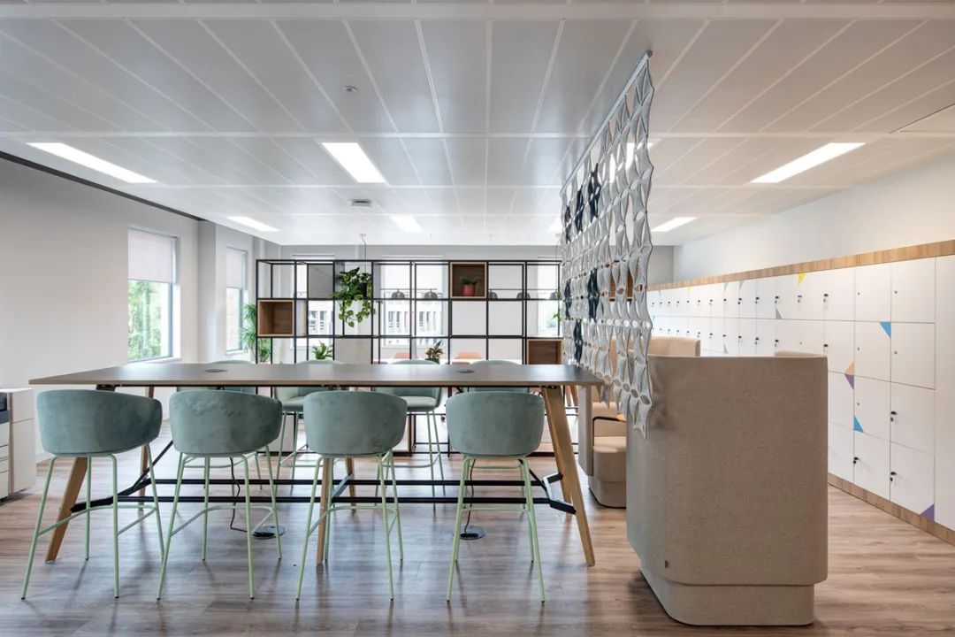 NetApp 英国温莎办公室设计丨DENTON-17