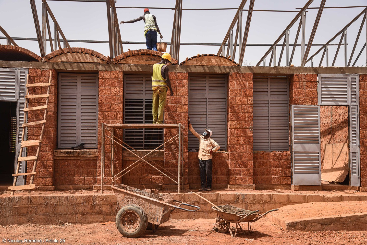 尼日尔教育建筑典范 | Collège Amadou Hampaté Bâ-24