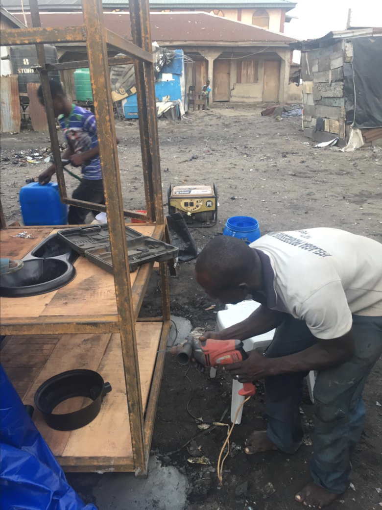 移动干式导流厕所丨尼日利亚拉各斯丨FABULOUS URBAN-48