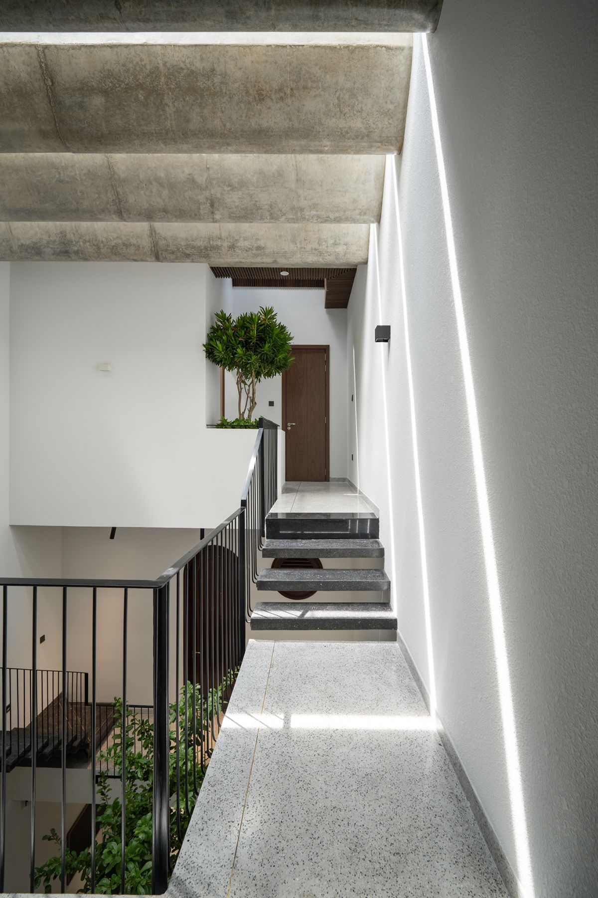 72 甲基氯仿屋-11