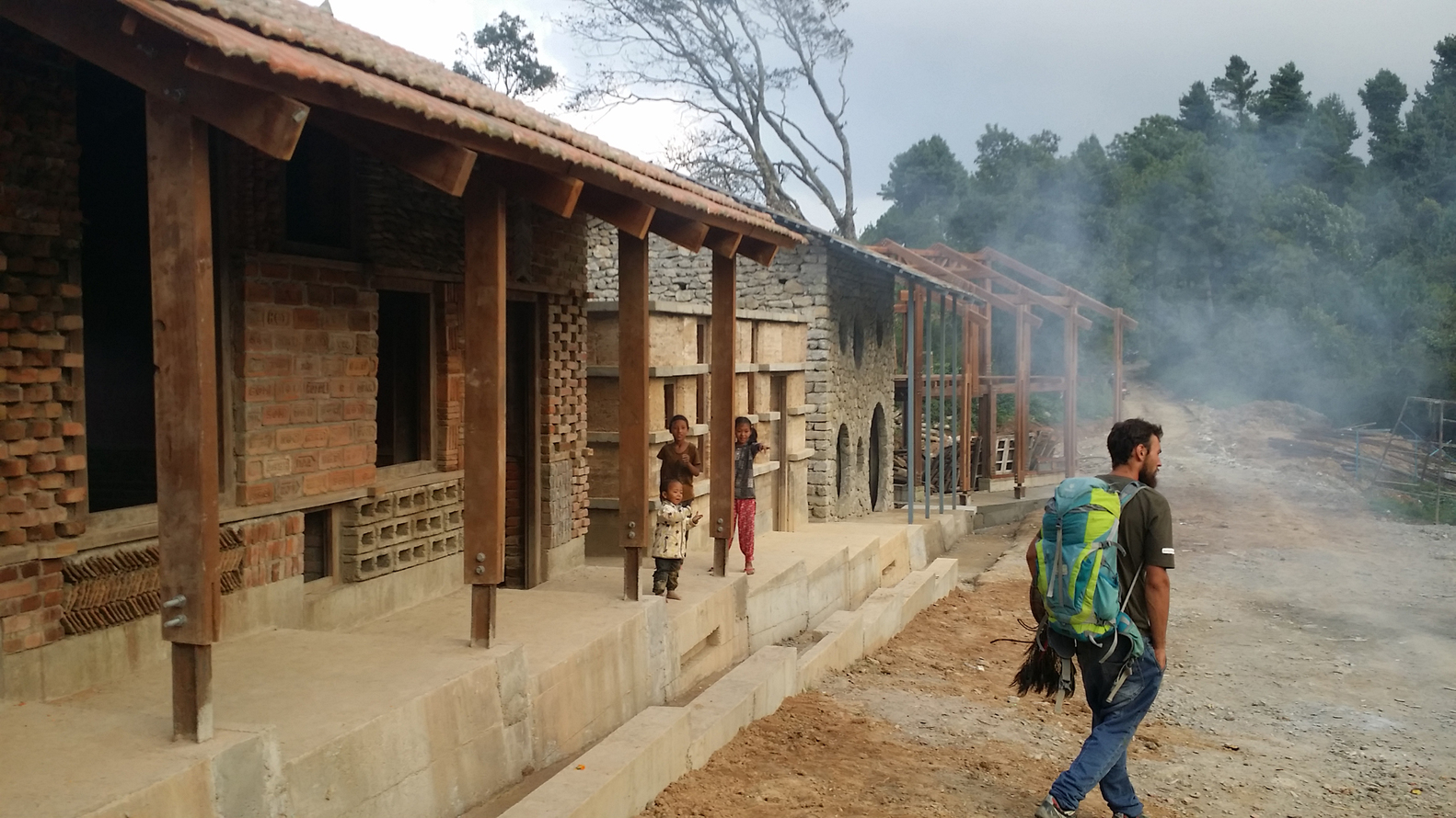 尼泊尔 Dhoksan 小学扩建工程丨supertecture gUG-26