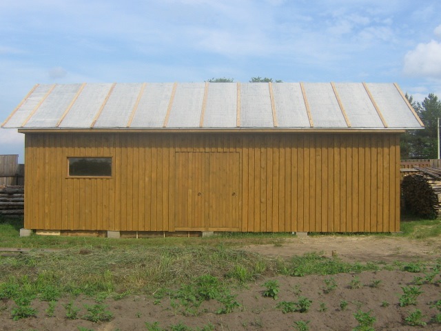 自建金属和木质的乡村储物棚-109