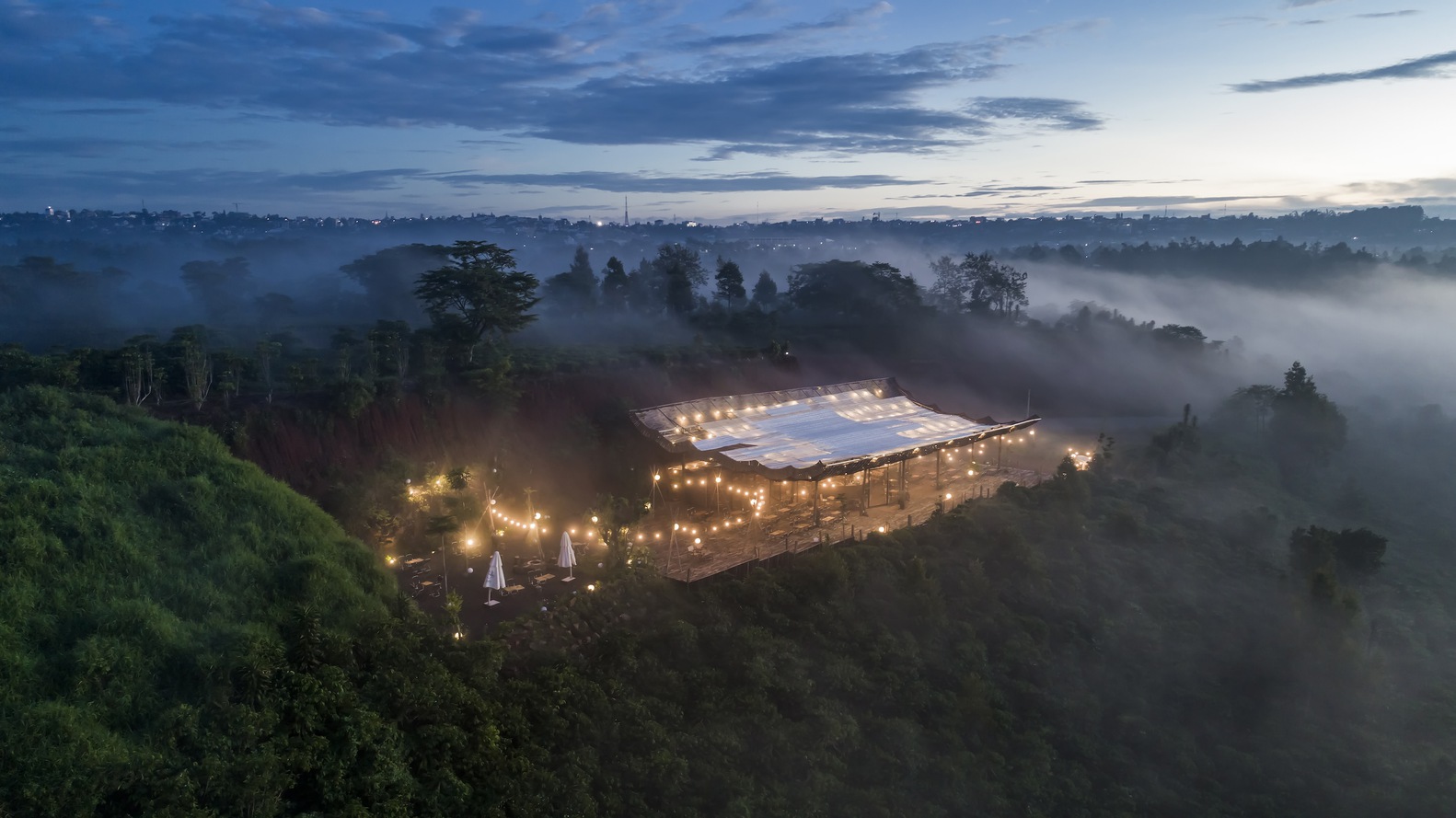 融入自然的宁静咖啡馆丨越南丨The Bloom-29