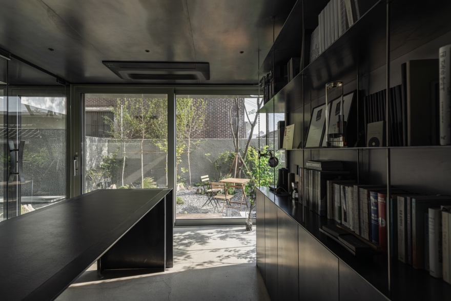 ITCH atelier / Atelier ITCH-20