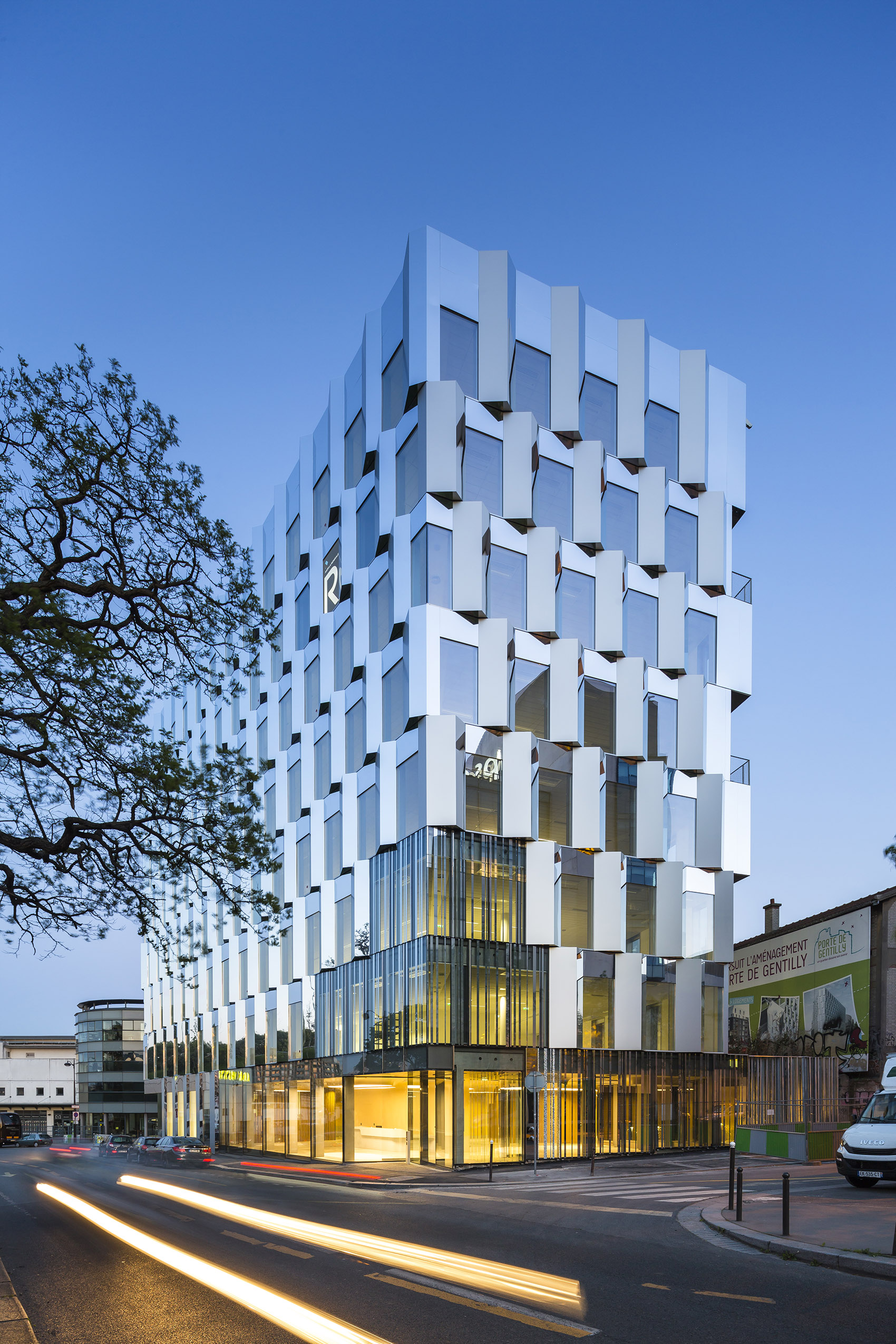 Riverside，法国河畔大厦 / Brenac & Gonzalez et Associés-75