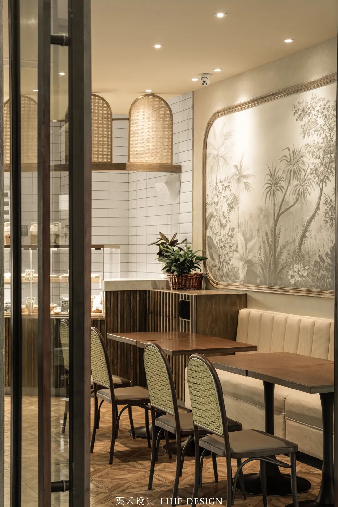 南法风情 MIZZ 美时烘培店丨中国湖州丨LIHE.栗禾设计-30