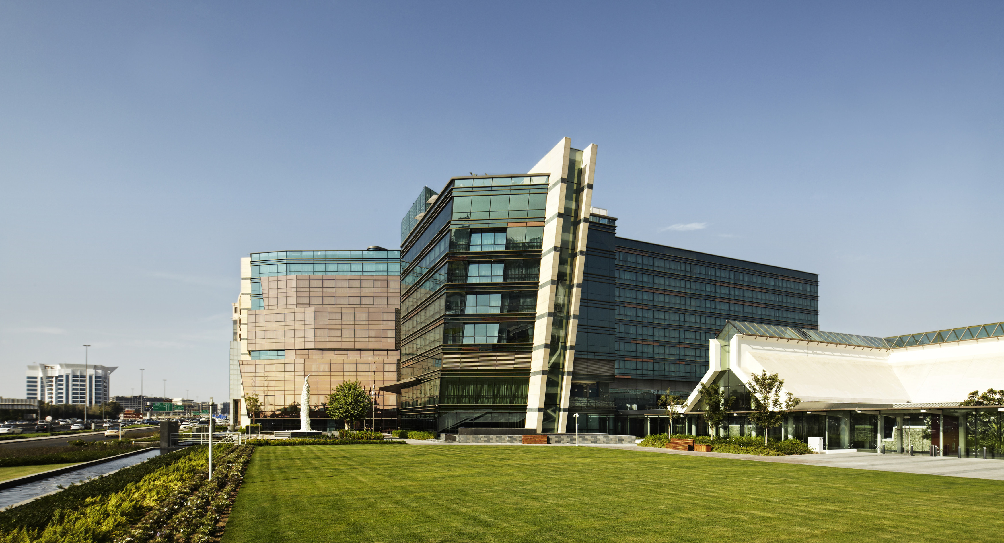 Jumeirah+Creekside+Hotel-2-16