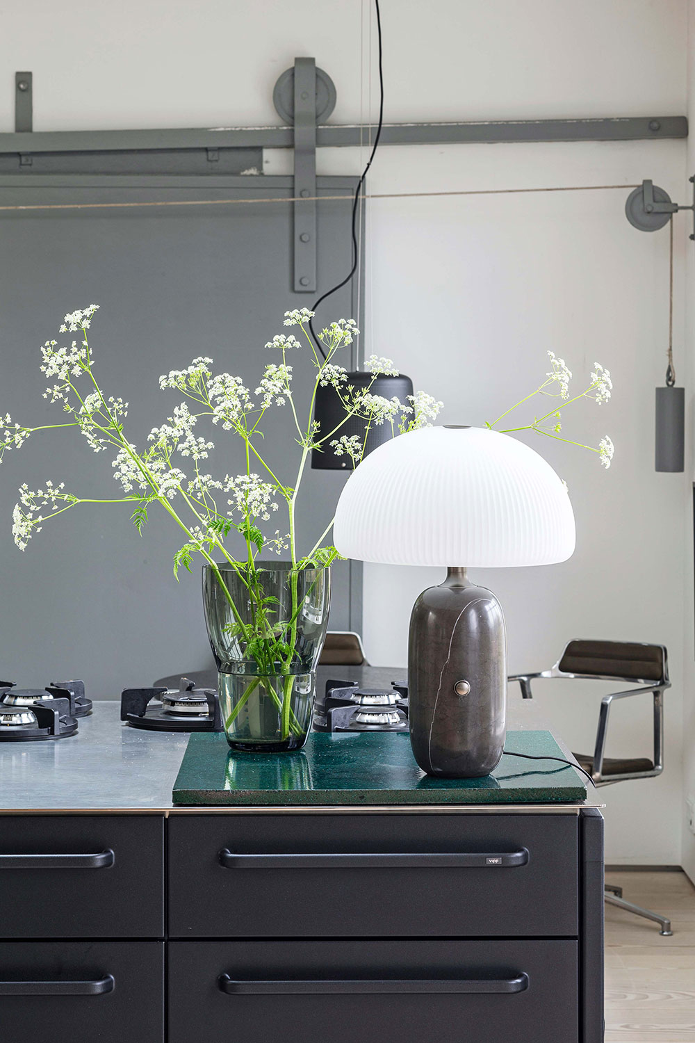 大城市中心的私人花园-13