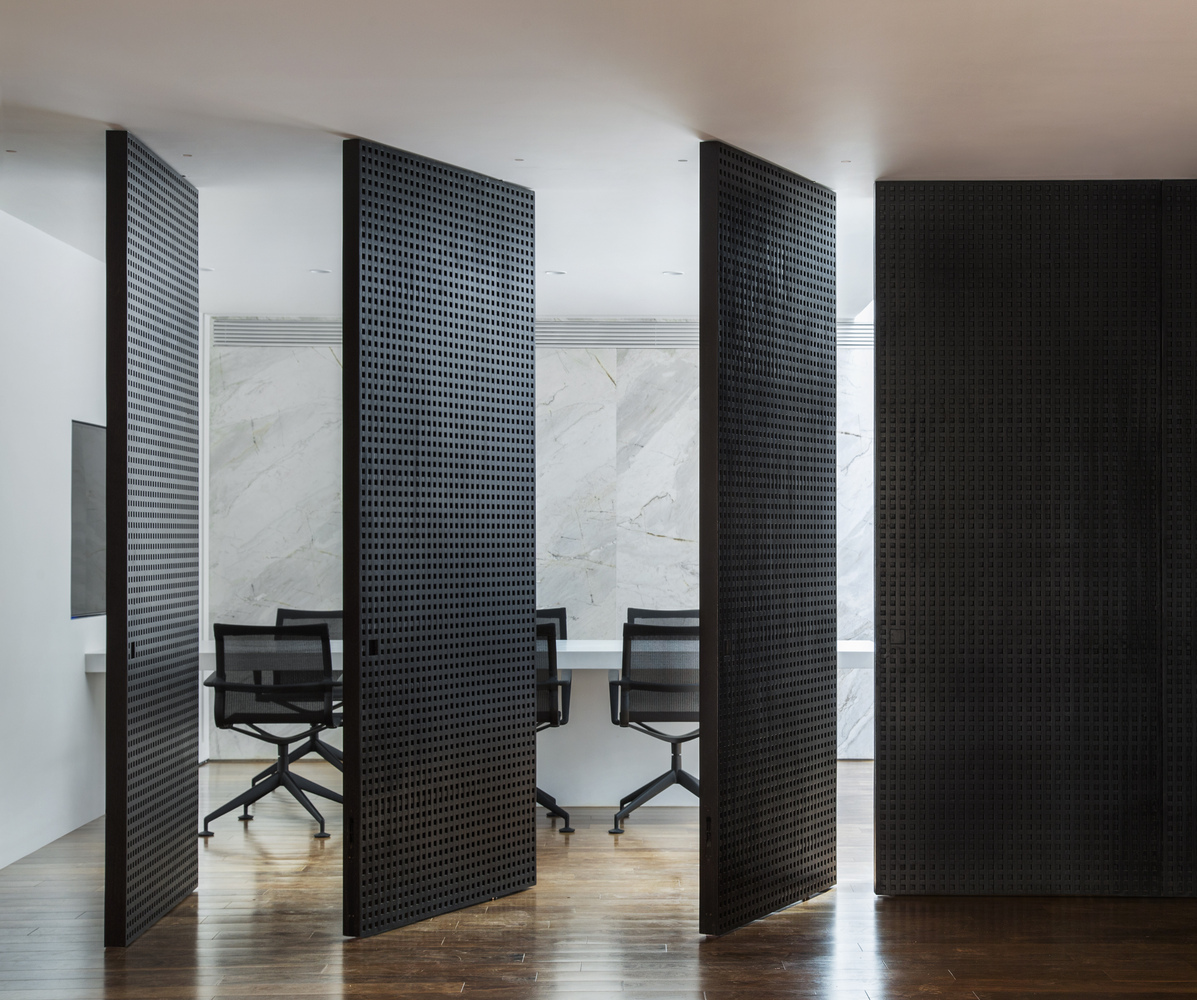 吉列尔梅·托雷斯办公室-10