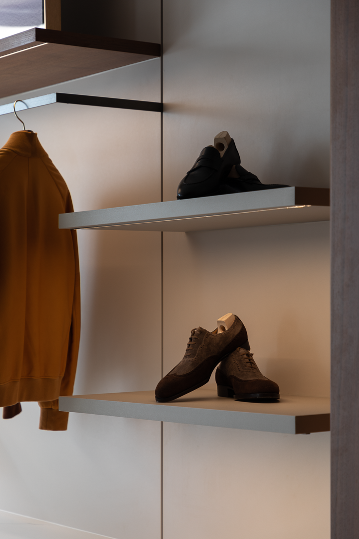 回归气质 · 上海 WM Studio 现代男装店设计丨中国上海丨shankou architecture-35