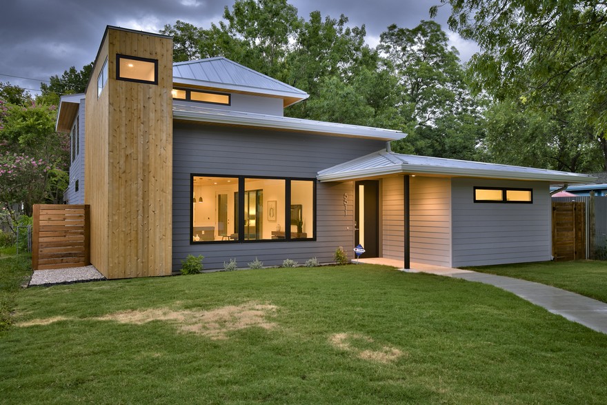 sideSTEP House in Central Austin by Matt Fajkus Architecture-22