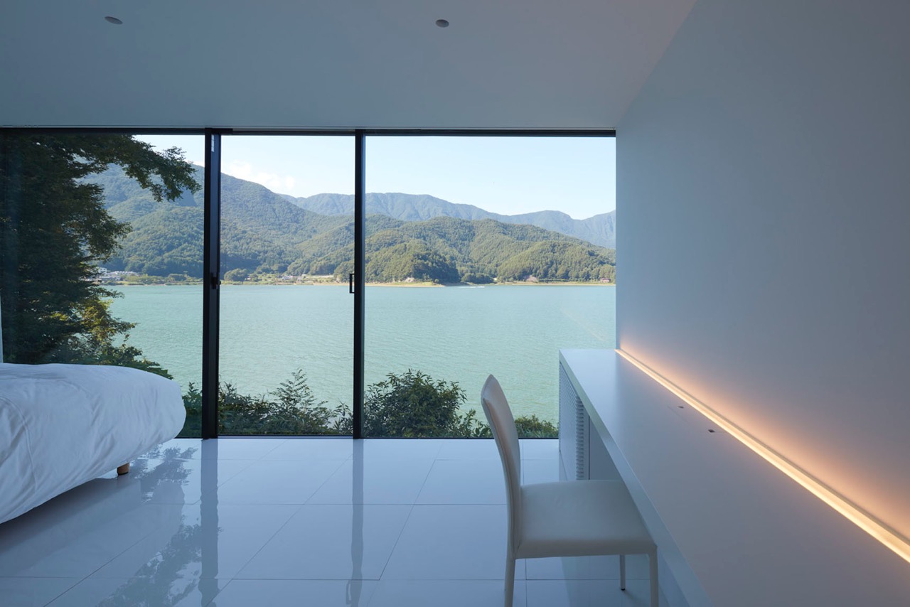 日本湖畔米斯式空间-16