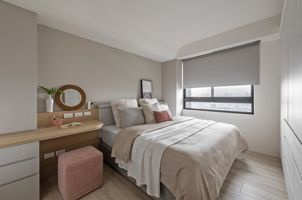 家装设计案例鉴赏——简约温馨时光三代同堂现代美式宅-12